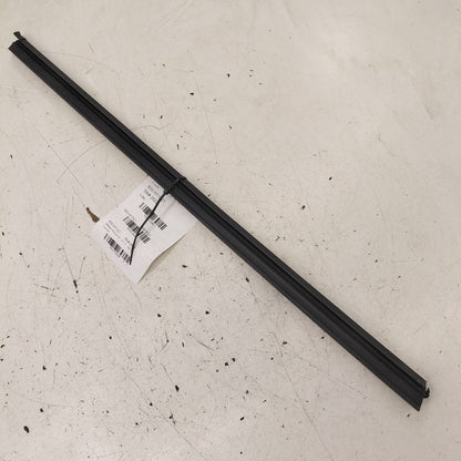 Hyundai Kona Left Front Weather Strip Interior  2021 2020 2019