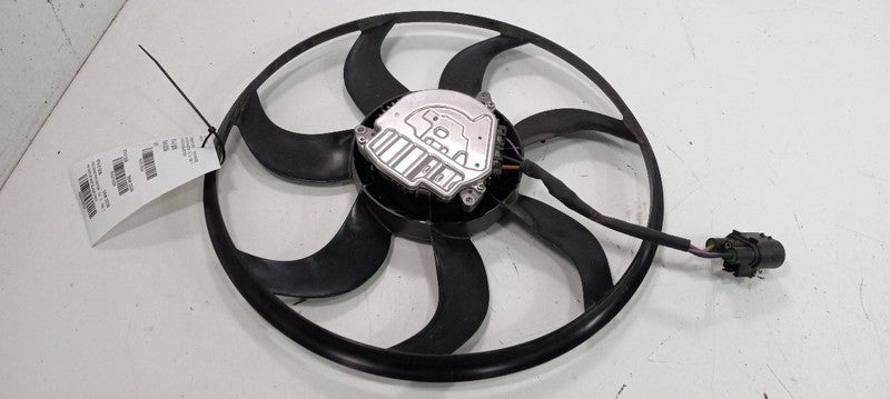 Radiator Cooling Fan Motor Fan  ID 39013323 Fits 17-19 CRUZE OEM