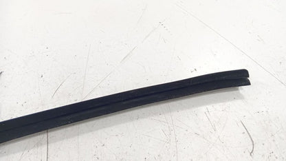 Hyundai Sonata Left Rear Weather Strip Interior 2018 2019