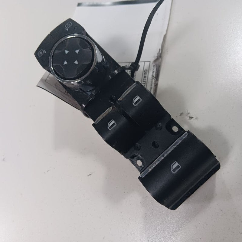 Driver Front Door Master Switch Mirror And Window Fits 15-20 Ford Must