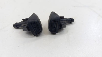 2008 2009 2010 2011 Chevy HHR Windshield Wiper Washer Fluid Hood Sprayer Nozzles 2007 2008 2009 2010
