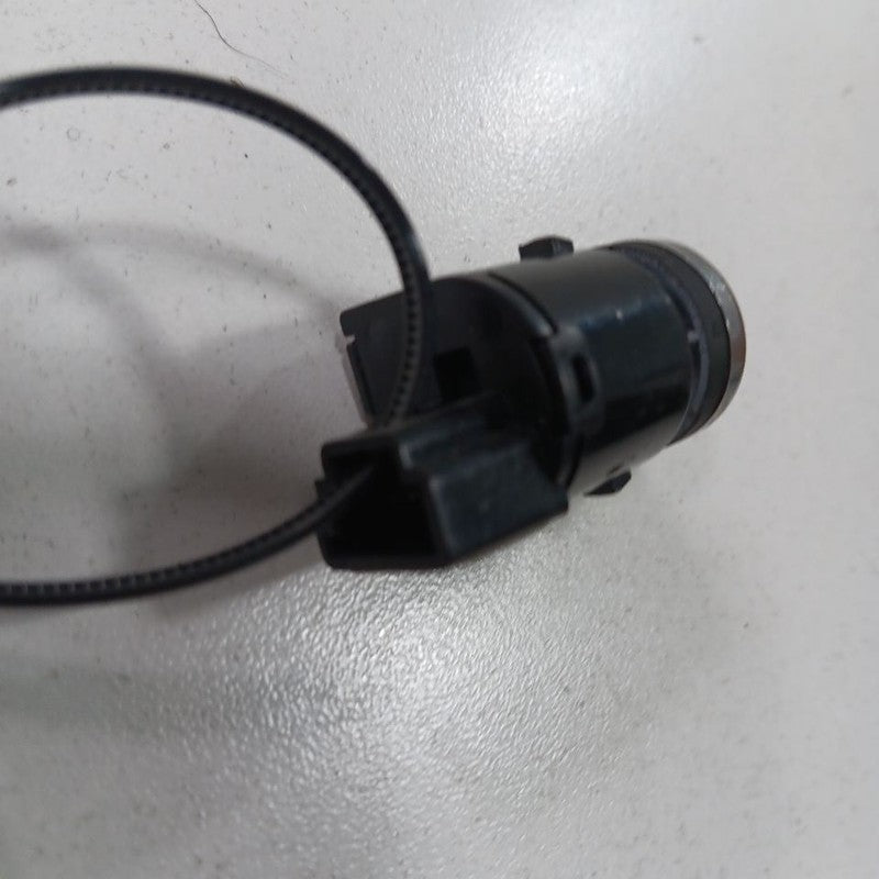 Chrysler 300 Fuel Door Switch Gas Cap Cover Lid Release Button Control