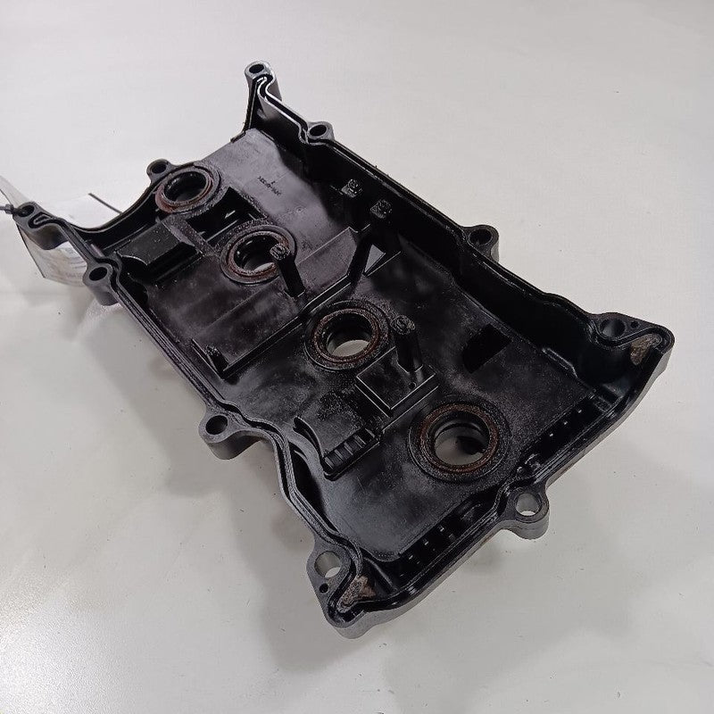 Nissan Altima Engine Cylinder Head Valve Cover  2.5L 2017 2016 OEM