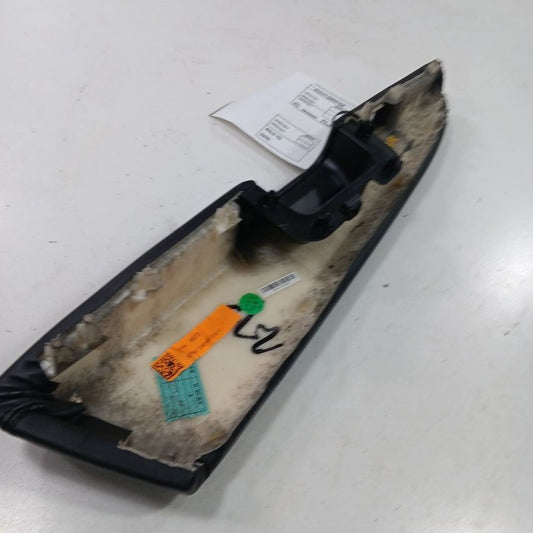 Grand Cherokee Passenger Right Rear Arm Rest  2017 2018 2019 2020