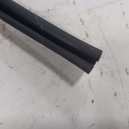 Subaru Crosstrek Door Glass Window Seal Rubber Left Driver Front  2019