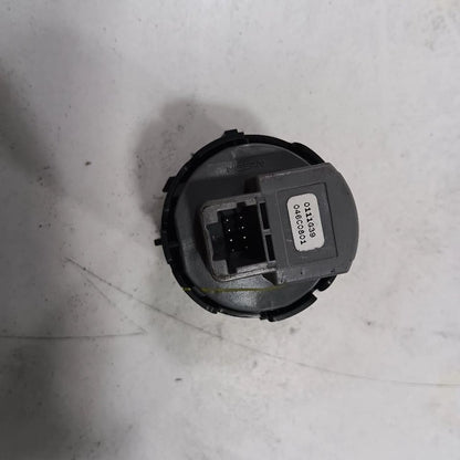 Ignition Switch Keyless Ignition Start Stop Button Fits 18-23 Nissan Kicks