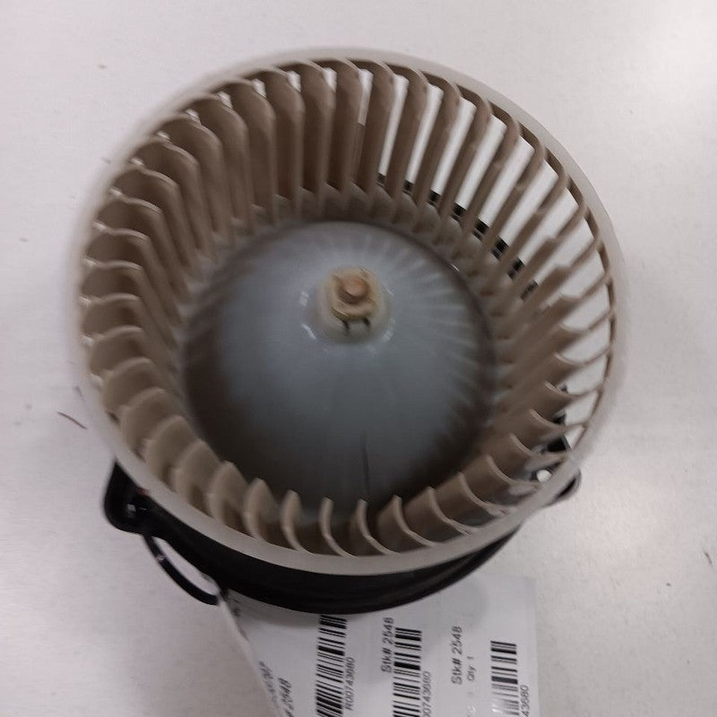 Blower Motor Fits 16-20 Toyota Yaris OEM