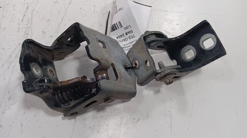 Chevy Traverse Door Hinge Set Right Rear Passenger  2010 2011 2012 2013