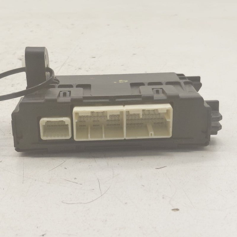 Temperature Control Module Fits 16-20 Lexus IS300