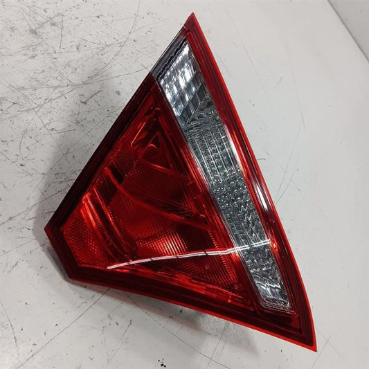 Driver Left Tail Light Brake Lamp Decklid Mounted Fits 15-17 CAMRY
