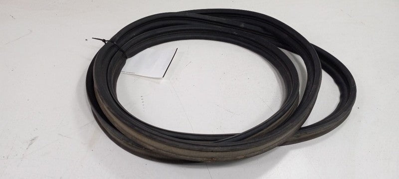 Mazda CX-5 Trunk Lid Hatch Door Rear Back Rubber Seal 2017 2018 2019 O