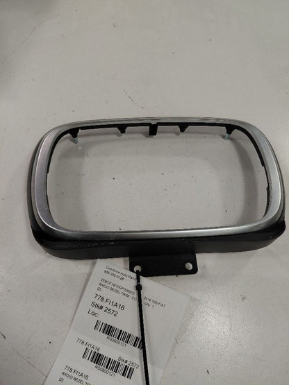 Fiat 500 Radio Bezel Trim Dash Surround  2016 2017 2018 OEM