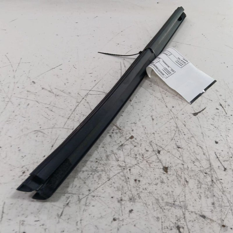 Jeep Compass Left Rear Weather Strip Interior  2018 2019 2020 2021 2022