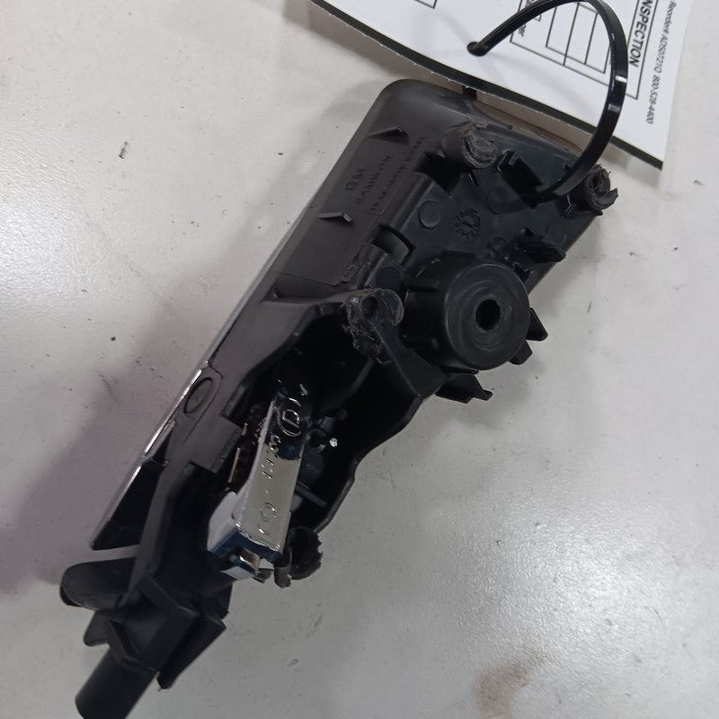 Chevy Malibu Door Handle Left Driver Front Interior Inside 2019 2020 2021 2022