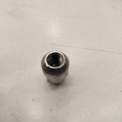 Honda CR-V Lug Nut Set  2019 2018 2017