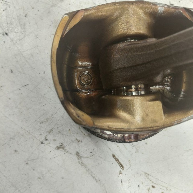 Volvo S60 Single Piston With Connecting Rod   2.5 2013 2014 2015