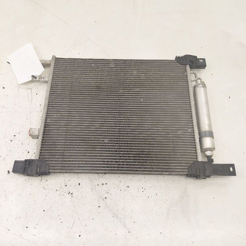Air Conditioning AC Condenser Fits 12-19 Nissan Versa