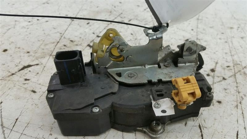 Chevy Malibu Door Latch Lock Right Passenger Front 2008 2009 2010 2011