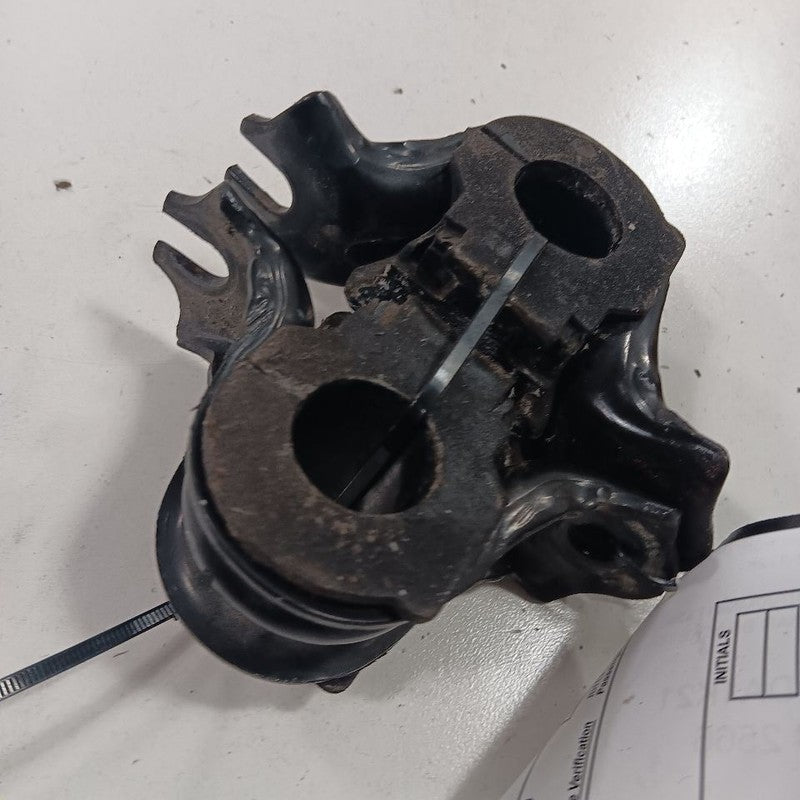 Nissan Altima Sway Bar Bushing Mounting Bracket 2023 2022 2021 2020 2019