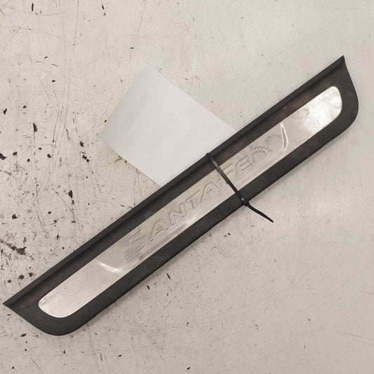 Hyundai Santa Fe Sill Trim Plate Door Jam Threshold Right Passenger Fr