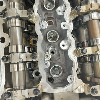 Engine Cylinder Head Fits 16-19 Chevy Volt