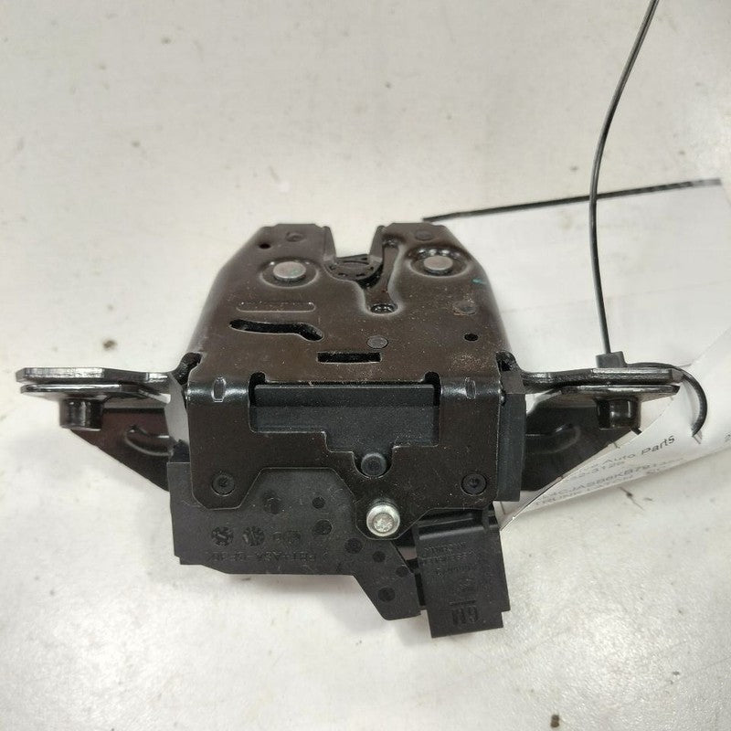 Buick Encore Trunk Latch  2020 2019 2018 OEM