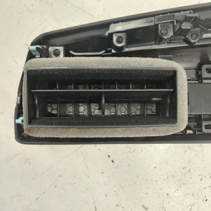 Honda HR-V Dash Air Vent Center Middle  2026 2025 2024 2023