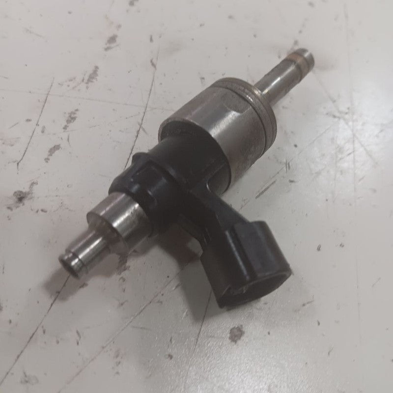 Fuel Injection Injector 2.5L Fits 20-23 Subaru Legacy OEM