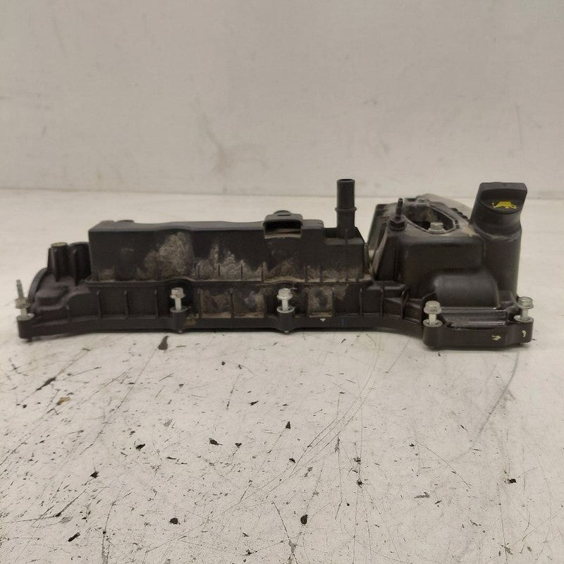 Ford Edge Driver Front Engine Cylinder Head Valve Cover  2019 2020 202