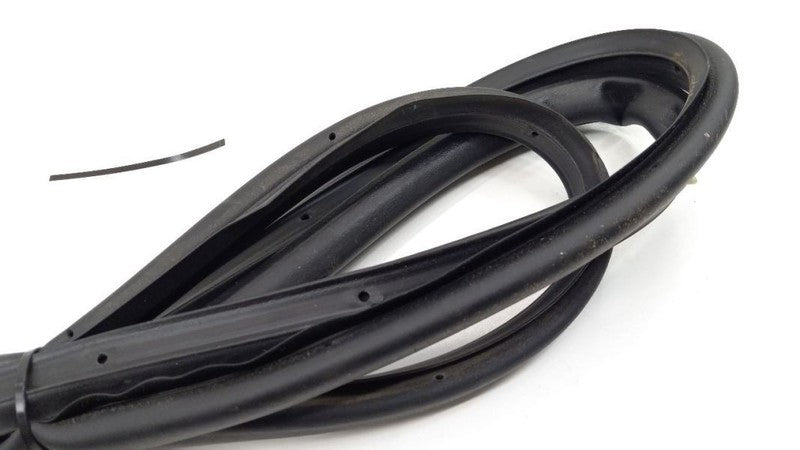 Chevy Malibu On Door Seal Rubber Gasket Right Side Rear Back 2014 2015 2016