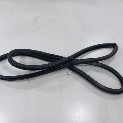 Jeep Cherokee On Body Door Jamb Seal Front Right Passenger  2015 2016 2017