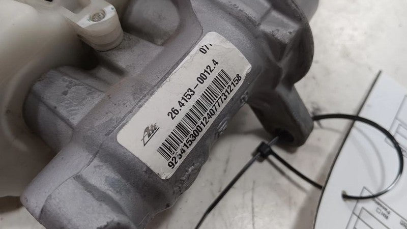 Brake Master Cylinder Fits 16-19 Subaru Legacy OEM