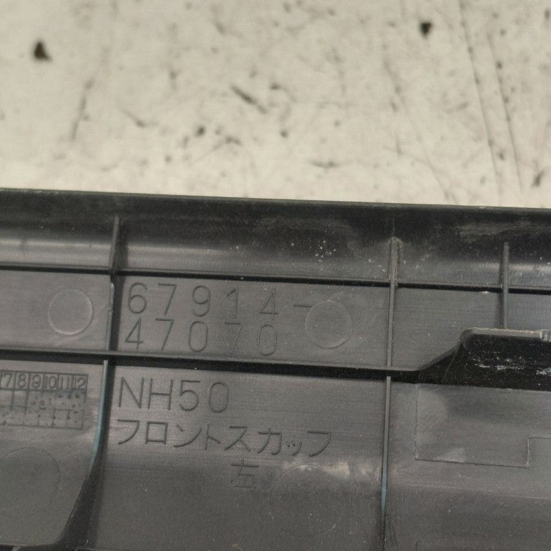 Toyota Prius Sill Trim Plate Door Jam Threshold Left Driver Front 2022
