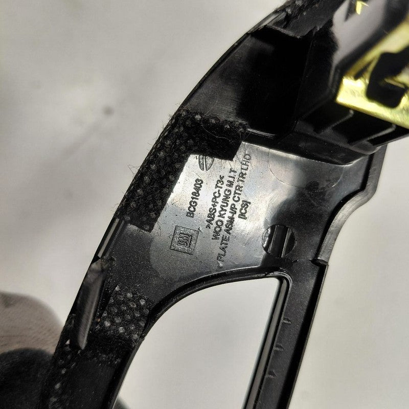 Buick Encore Center Dash Bezel Trim {42589645} 2022 2021 2020 2019 2018