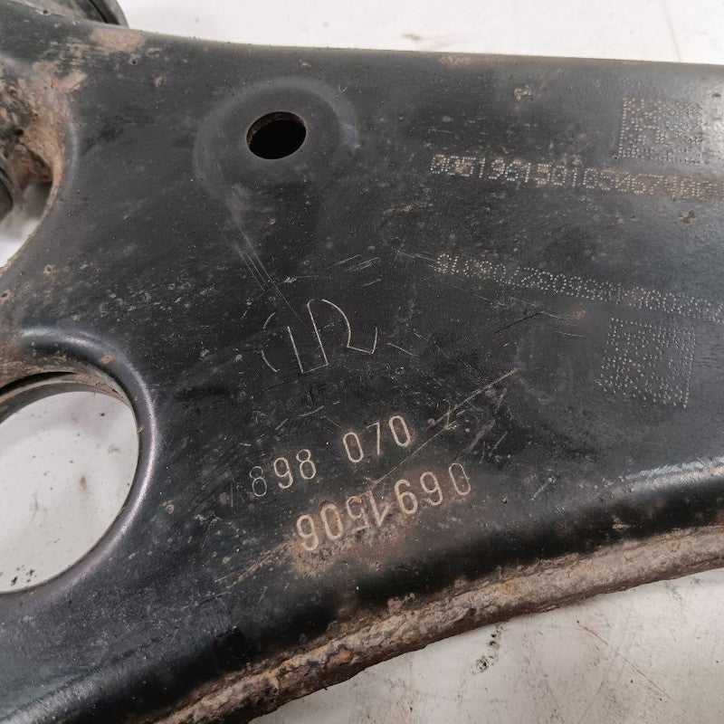 Passenger Right Lower Control Arm Front Fits 15-23 RENEGADE OEM