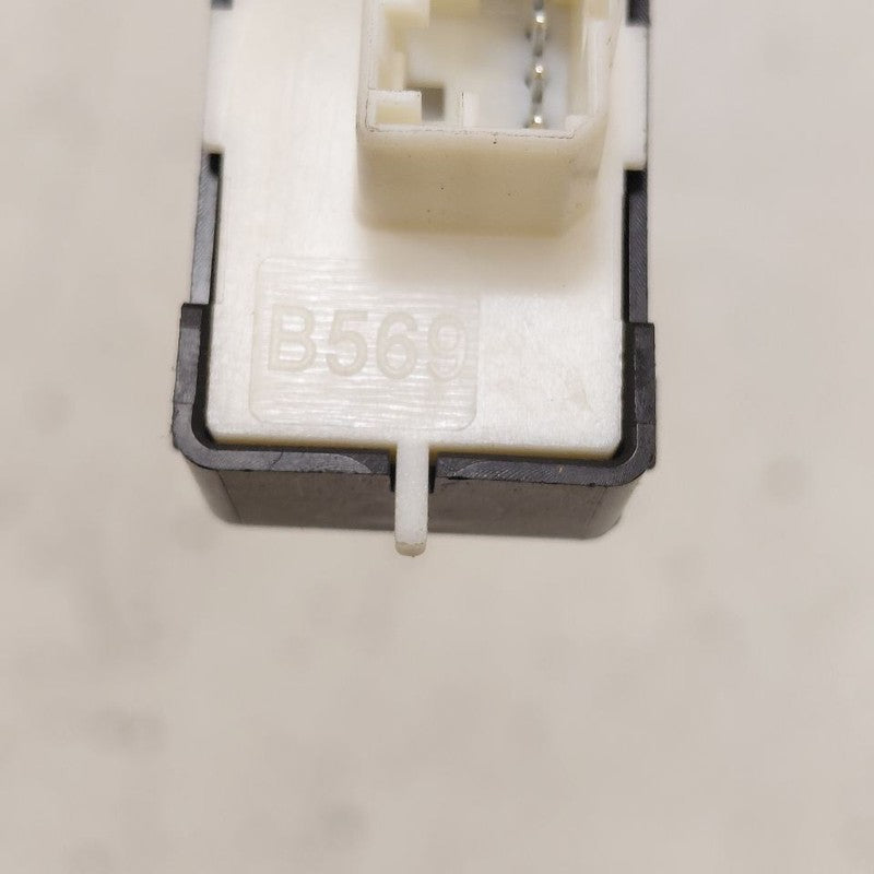 2018 Fiat 500 X Model Power Window Switch Right Passenger Front