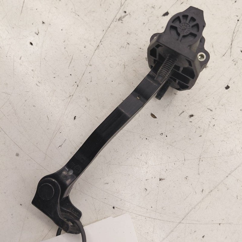 Chevy Volt Door Check Left Driver Front Hinge Stop Stopper Detent 2016