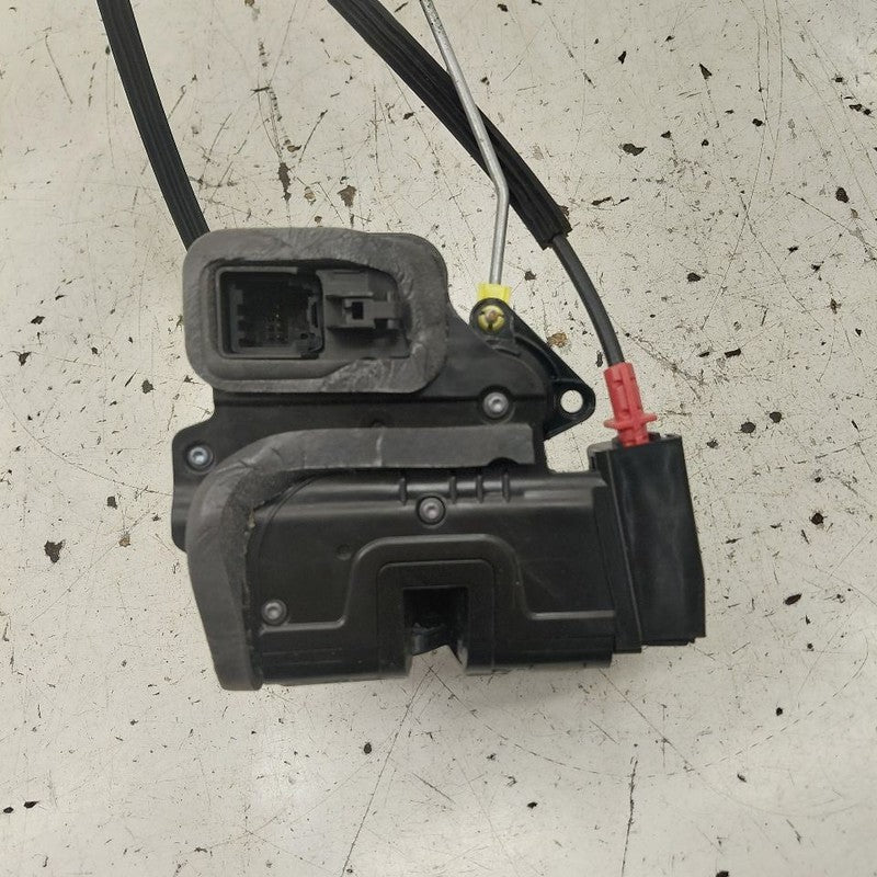 Buick Encore GX Door Latch Lock Left Driver Front  2022 2023 2024 2025