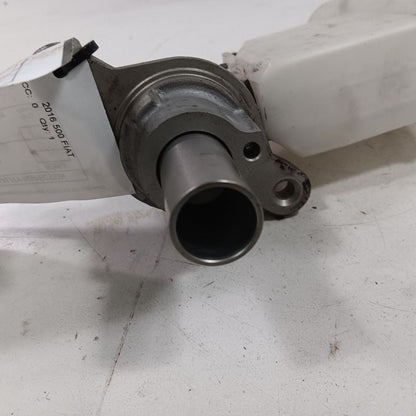 Brake Master Cylinder Fits 15-18 RENEGADE OEM