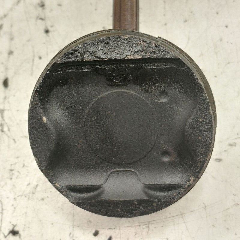 Nissan Versa Note Single Piston With Connecting Rod   1.6 2019 2018 20