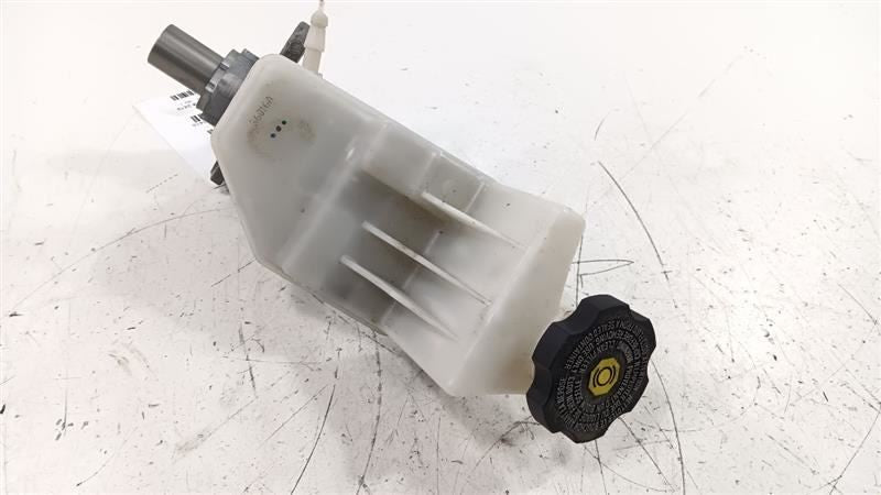 Brake Master Cylinder Fits 18-19 EQUINOX OEM