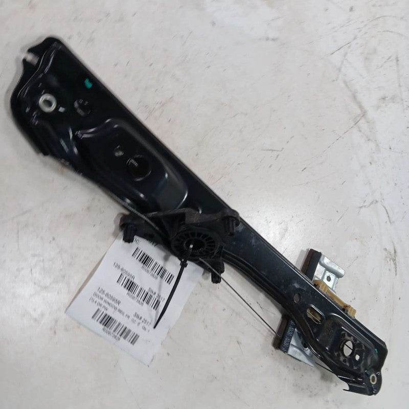 Passenger Right Front Window Regulator Track 4 Door Fits 16-17 FIAT 50