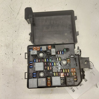 Fuse Box Engine Fits 21-22 Chevy Trax