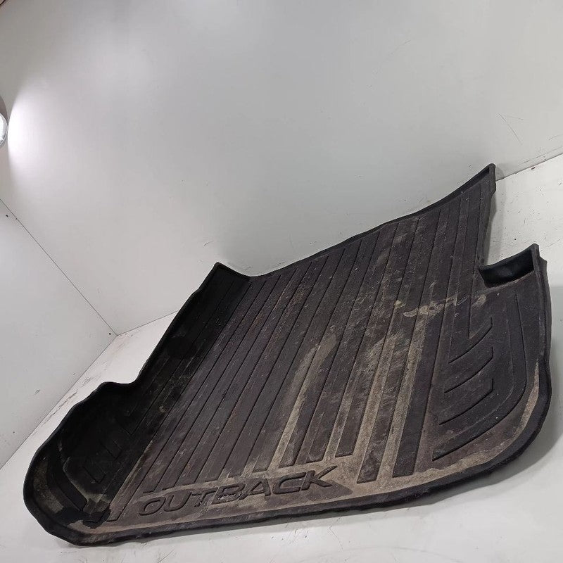 Subaru Outback Legacy Trunk Floor Mat  2018 2017 2016 2015