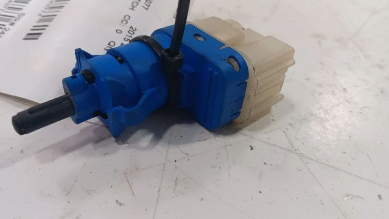 Chrysler 200 Brake Pedal Switch  2015 2016 2017