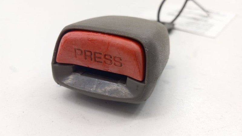 868426Z760 Passenger Right Front Seat Belt Bucket Buckle Latch Fits 04-06 SENTRA