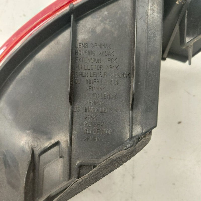Driver Left Tail Light Brake Lamp  Multiple LED Fits 14-17 Mazda 6