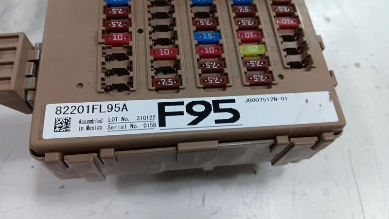 Subaru Impreza Cabin Fuse Box Interior Inner Under Dash 2017 2018 2019