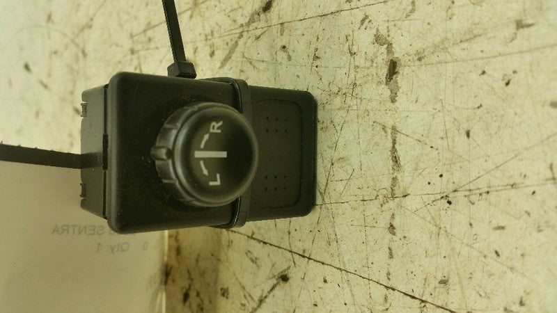 Nissan Sentra Mirror Switch Side View Power Door Mirror Switch 2004 20