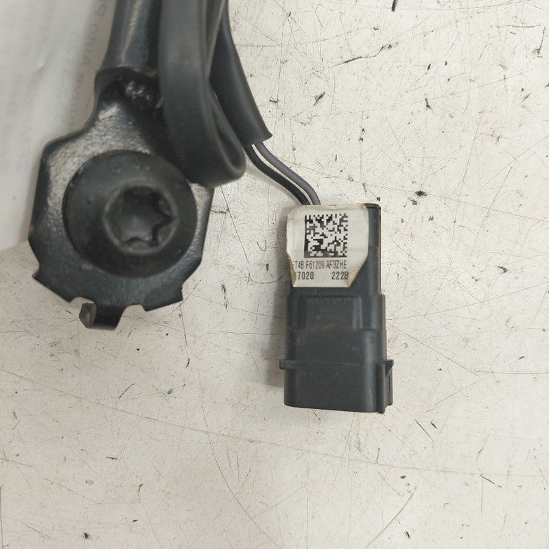 Driver Left Front Seat Belt Buckle Latch Fits 16-18 Ford Edge